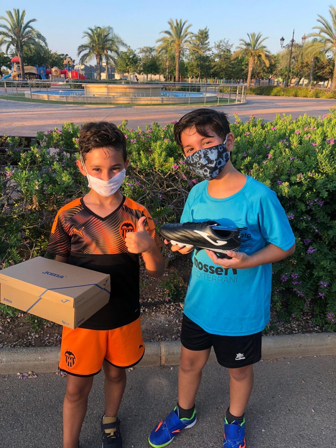 Joan y Saul botas Concurso RafaSport Joma CS