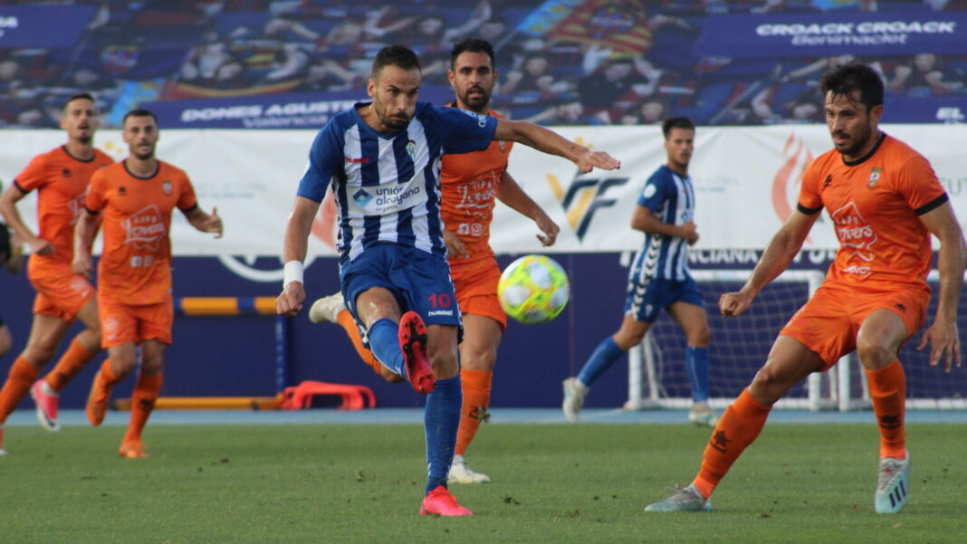 cropped-CD-Alcoyano-UE-Atzeneta-3.jpg