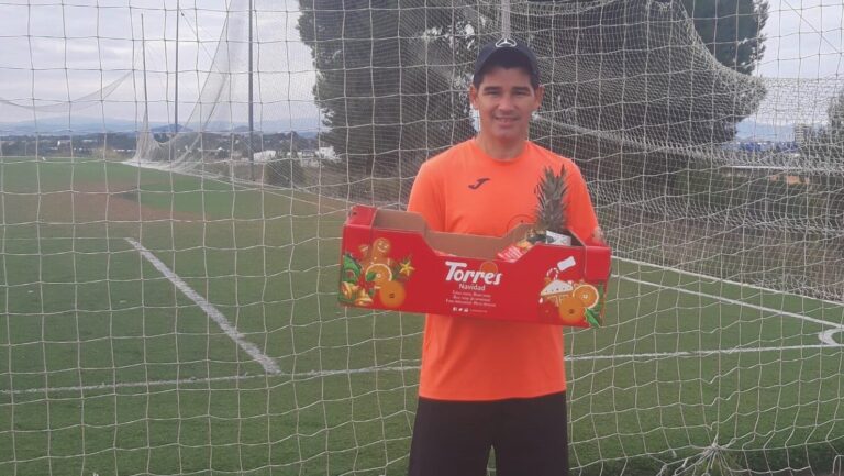 Naranjas Torres hace entrega del Premio del Concurso de la Copa del Rey