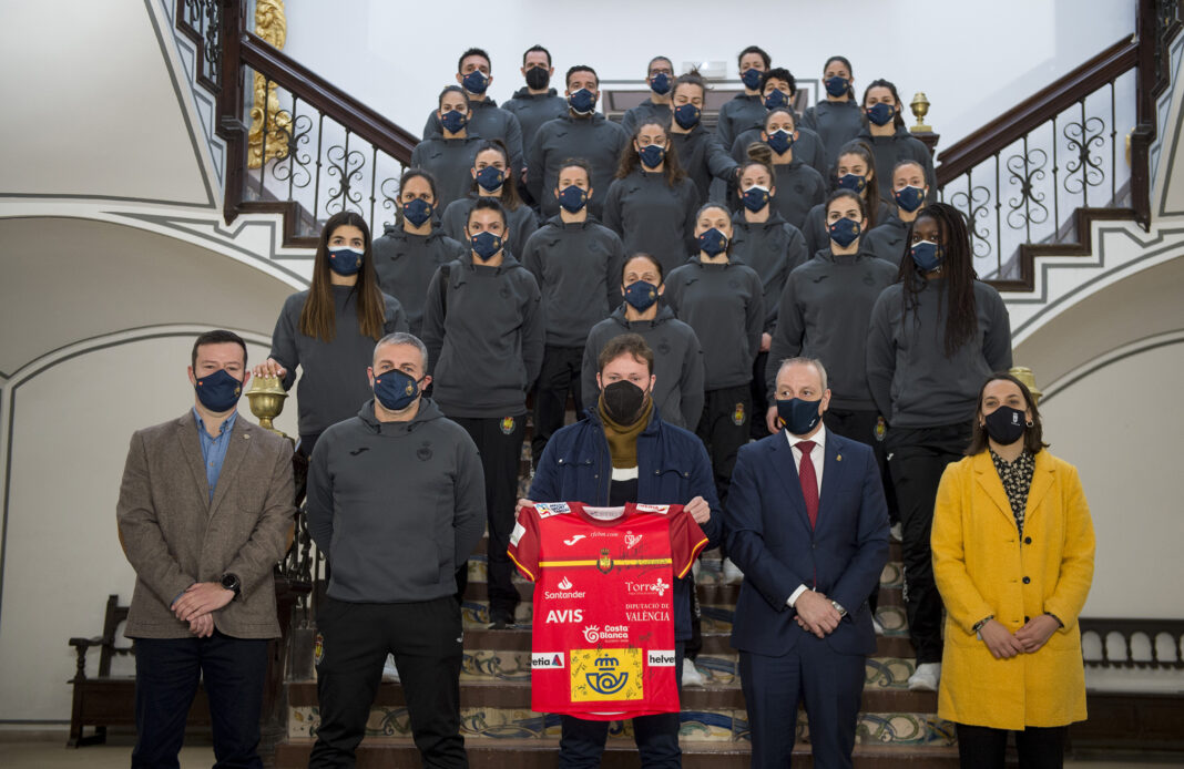 Recepció selecció espanyola handbol femení foto_Abulaila0) Selección Española Balonmano