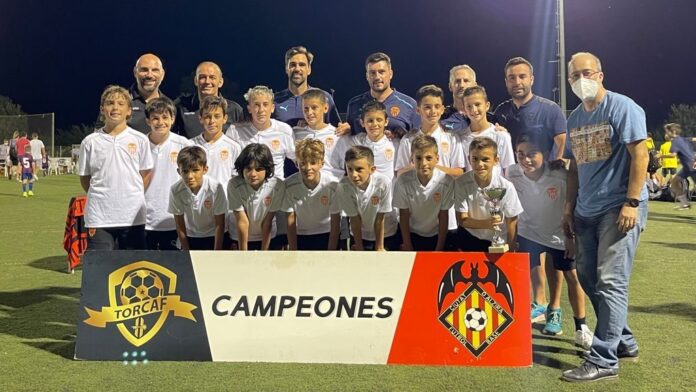 Fundació Valencia CF - Campeón Torcaf Alevín 2021