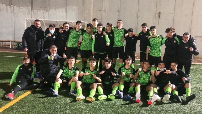 Partido en lo alto de la clasificación, Contaudit Almàssera A – CF Torre Levante C en 2ª Juvenil Grupo 4