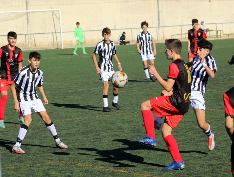 CD Olímpic y Ciutat de Xàtiva CFB  acuerdan trabajar conjuntamente en el fútbol base