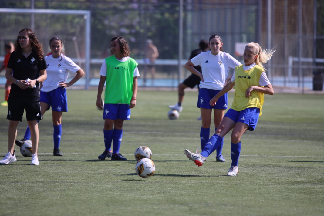 Tecnificacion-Valenta-infantil-Alicia-Moreno-scaledemenins Recordatorio de la Federació a los clubs con equipos femeninos