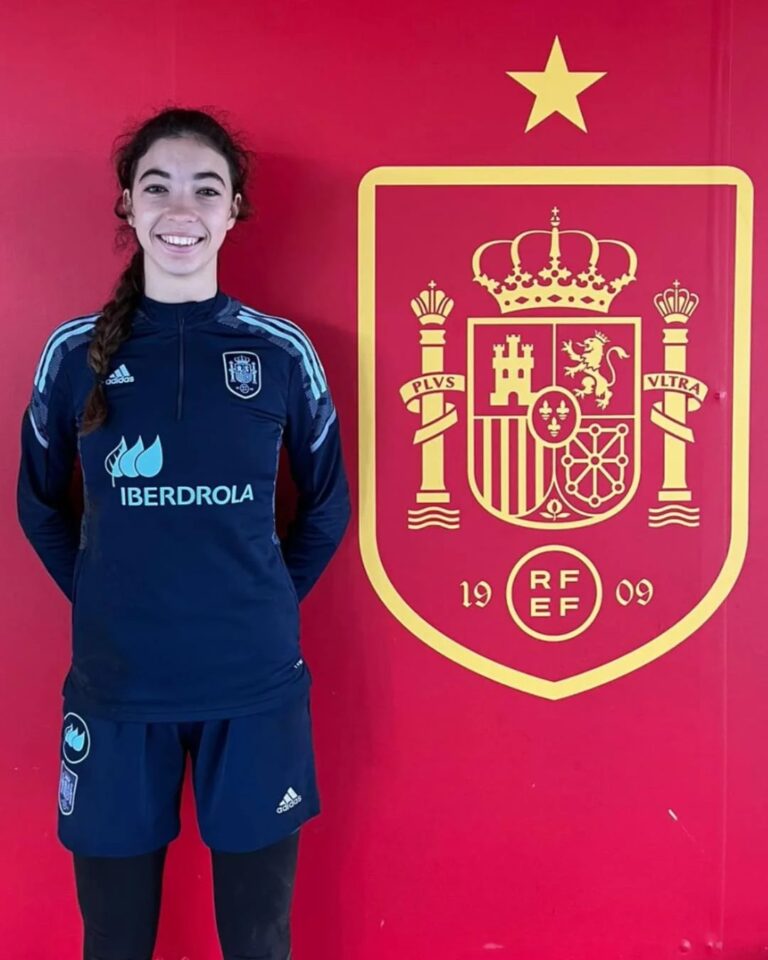 Anna Álvarez (Levante UD), convocada con España sub16