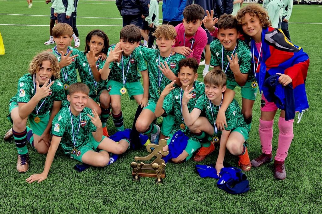 Benjamin A Levante UD