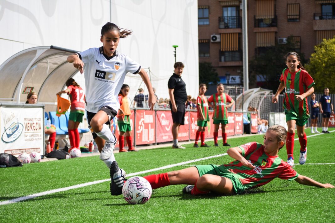 WhatsApp Image 2024-10-04 at 17.08.14 (2) IAsí serán la competiciones en el fútbol-8 Valenta