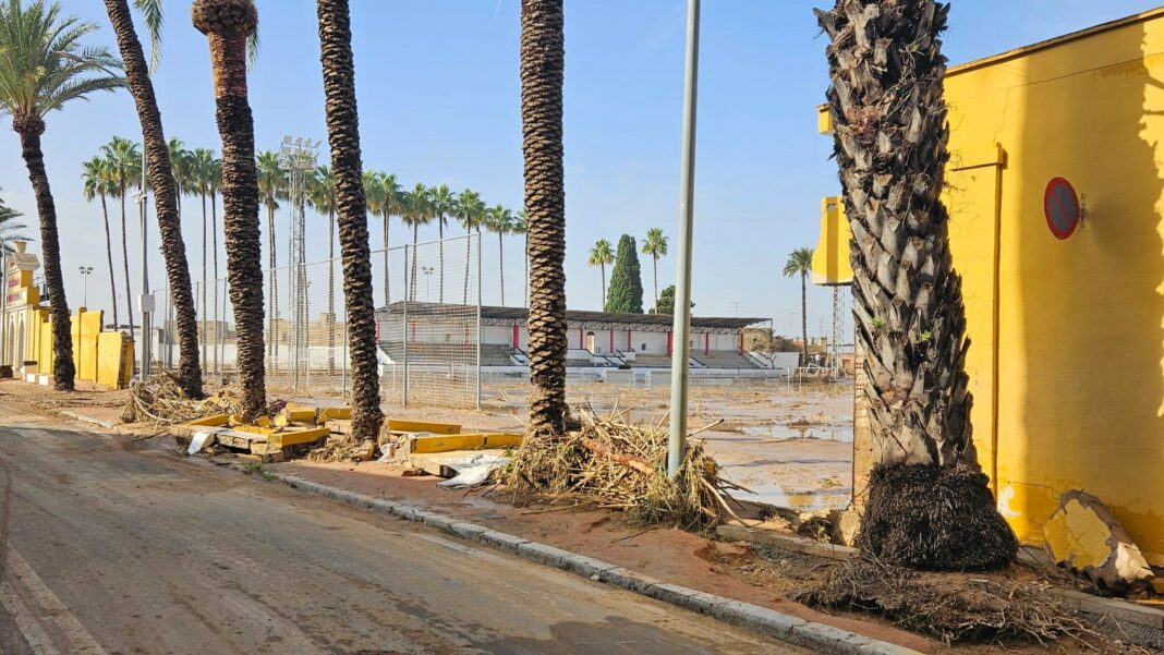 Algemesí también devastado por la riada, sus dos campos de fútbol arrasados