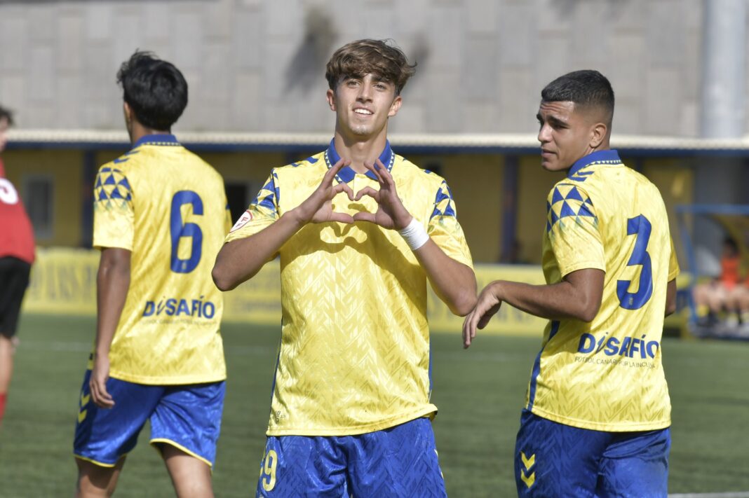 Iker-Leon-Orientacion-Maritima0 ker León - Maximo goleador División de Honor