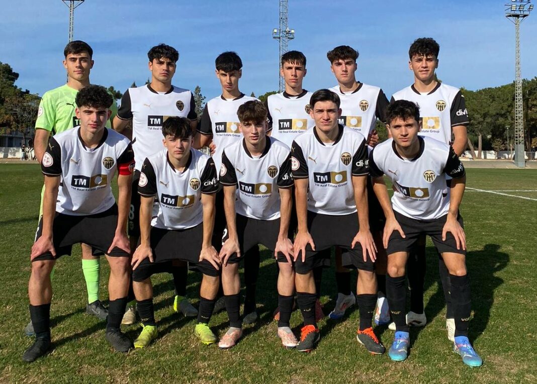 Valencia cF B campeón de invierno