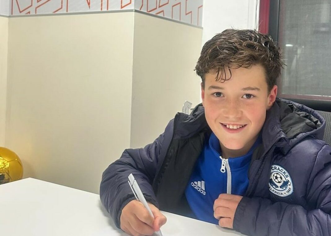 Álvaro Conejero Valencia CF CF Cracks