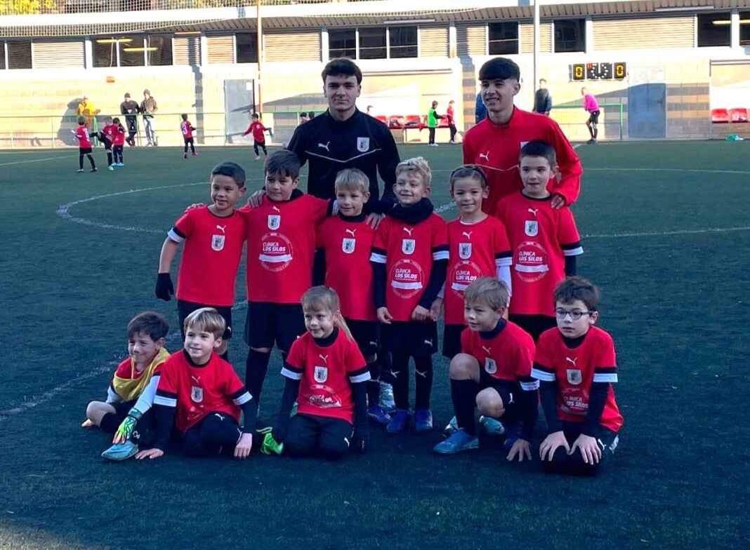 lossilos_promisesvalencia_1734866694_3528640041028271607_78382011833 Los Silos Prebenjamin B