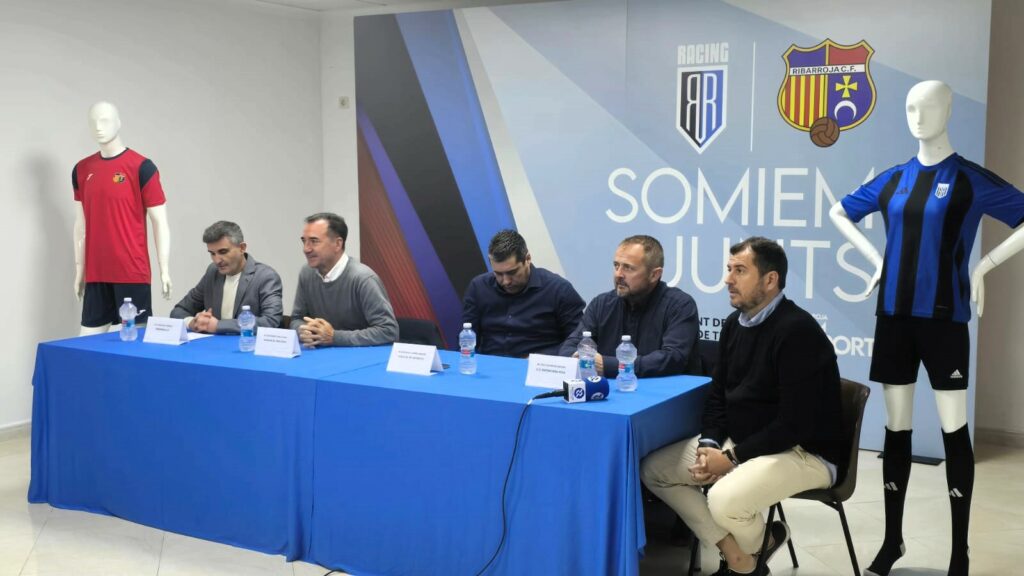 Ribarroja CF y Racing Riba-roja Fusi&oacute;n