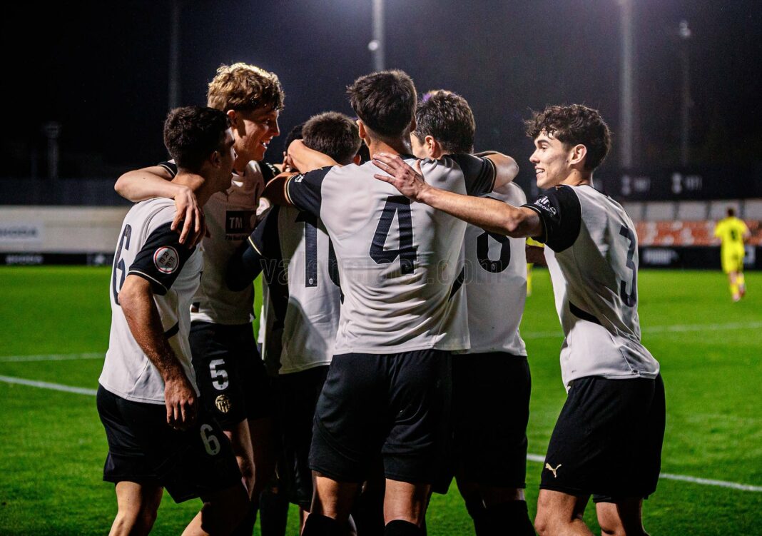 Valencia CF sigue intratable en División de Honor Juvenil