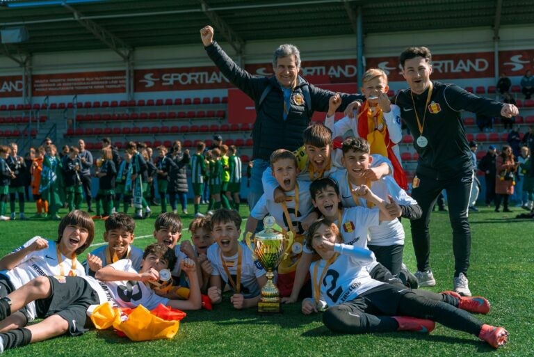 La Selección del Fútbol Factory Spain se impone en Tallin en el torneo Kings Cup