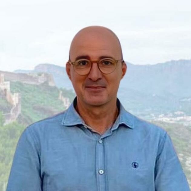 Paco Navarro At Saguntino