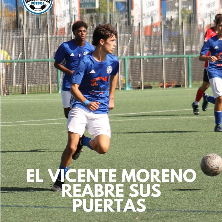 El Vicente Moreno de Massanassa torna a respirar futbol