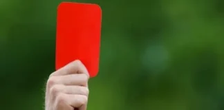 Ejercer como técnico estando sancionado como jugador no es motivo de sanción de "partido por perdido"