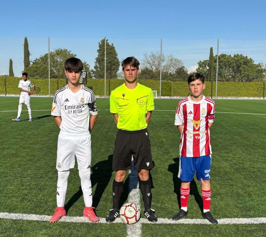 Inicio_infantil Visita del At. Moncadense al Real Madrid