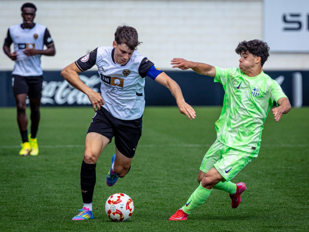 Valencia_barca_CopaCampeoneslona la tornada dels quarts de final de la Copa de Campions El Valencia CF juega en Barcelona la vuelta de los cuartos de final de la Copa de Campeones
