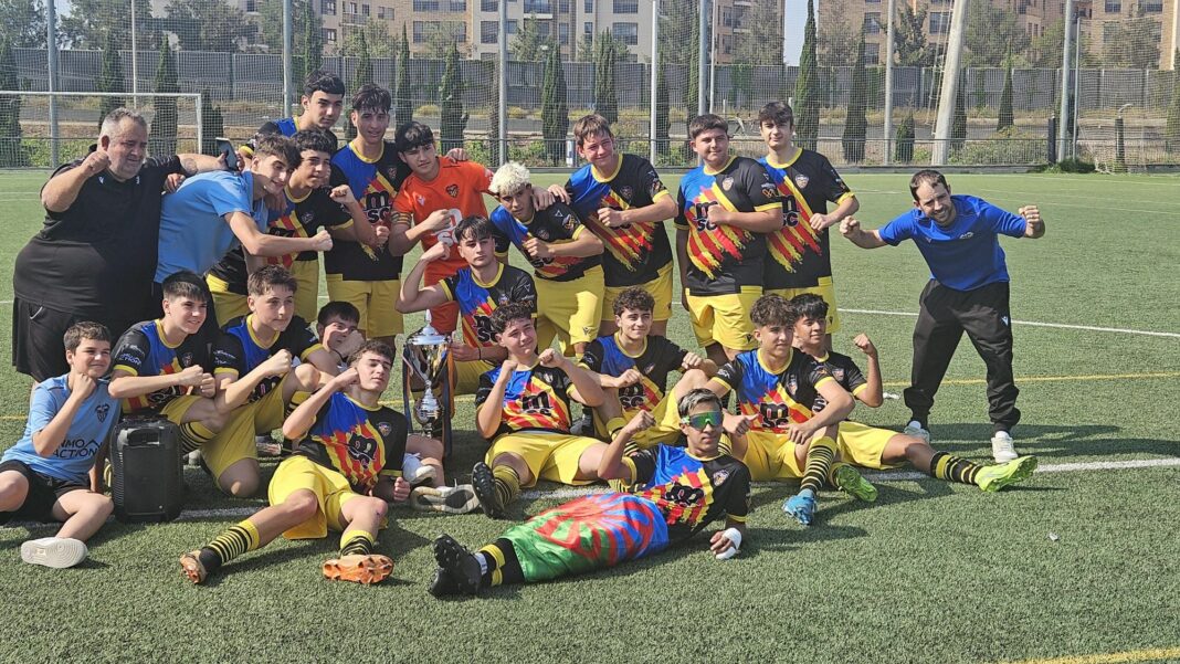 At Nazaret Campeón Segona Cadete