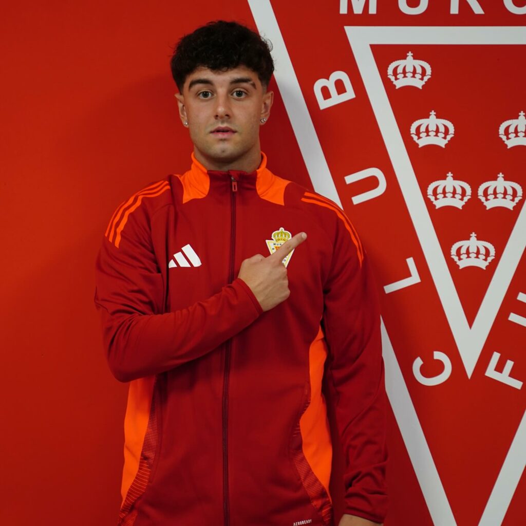 Adrián Bernabeu Real Murcia