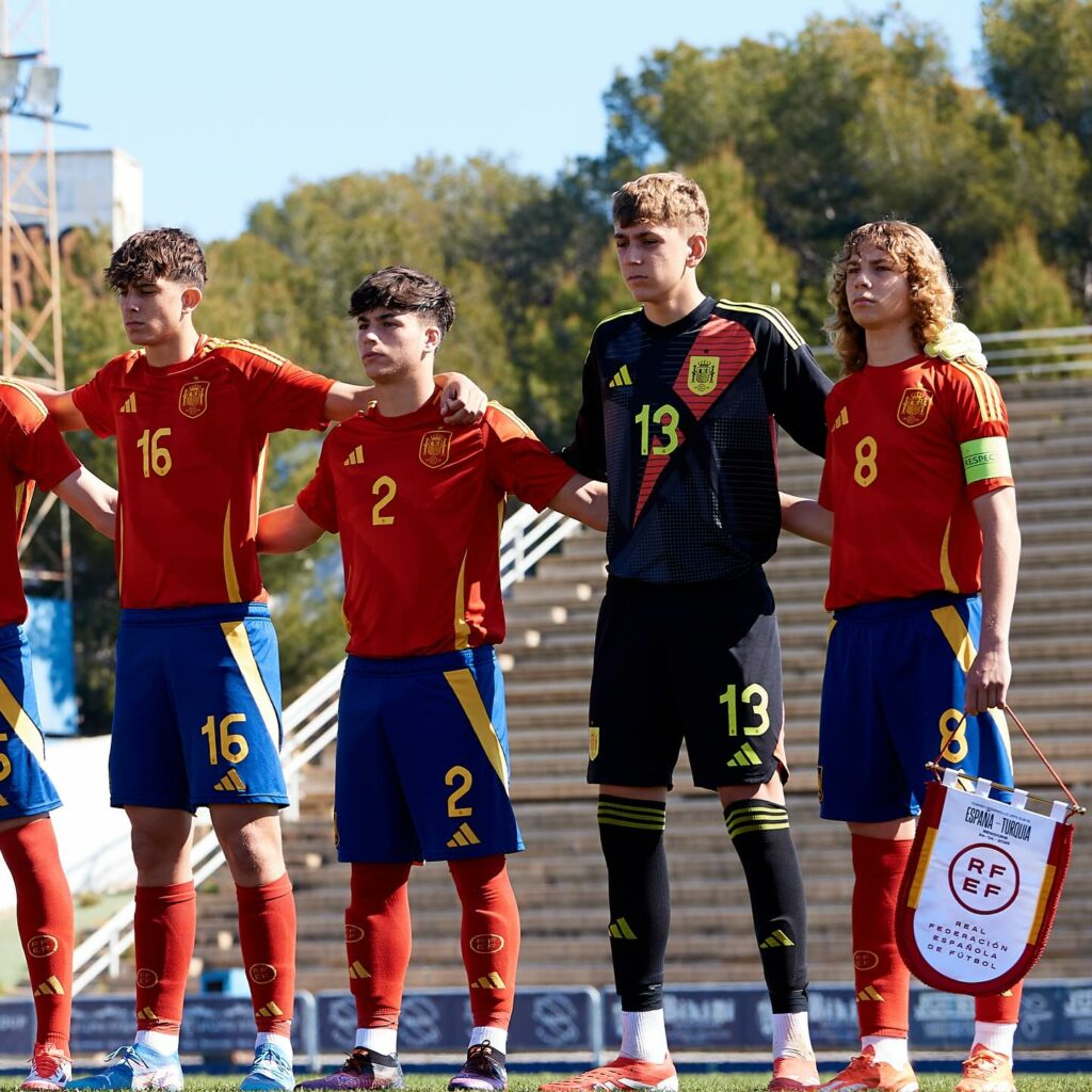 Diego Piqueras Selección Española sub16