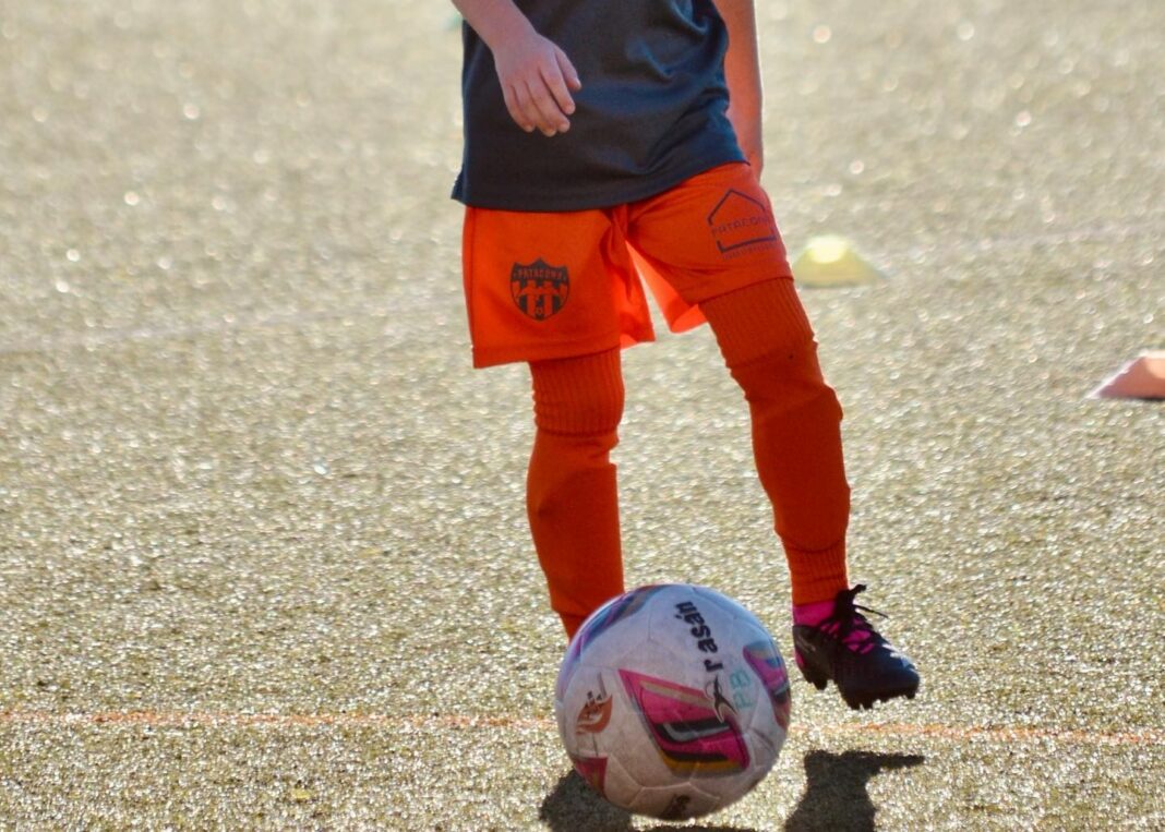 Les grans pedreres pescen al Patacona CF Las grandes canteras pescan en el Patacona CF