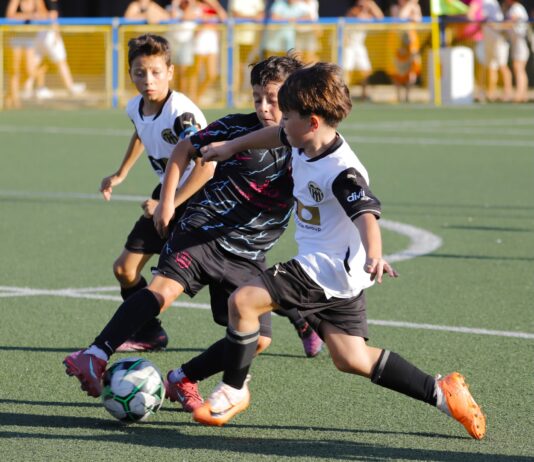 Academy 380 en el COTIF