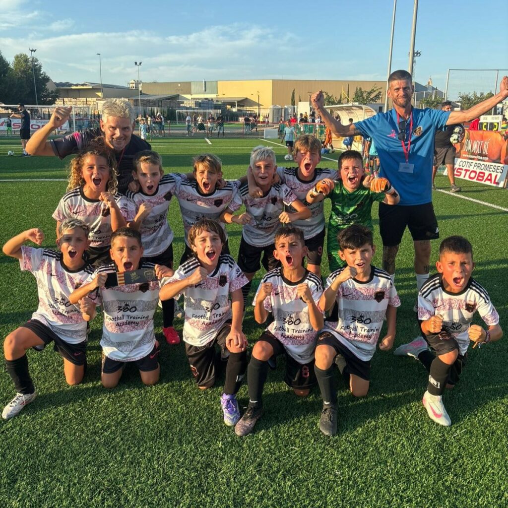 Prebenjam&iacute;n Academy 380