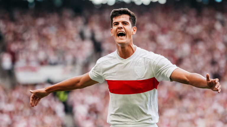 Chema Andrés debuta y marca su primer gol en la Bundesliga