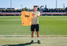 Vicent Abril i Raúl Jiménez Edos porters del Valencia CFEsjuntament amb Espí a la convocatòria d'Espanya sub20 prèvia al Mundial Dos guardametas del Valencia CF y Espí en la convocatoria de España sub20