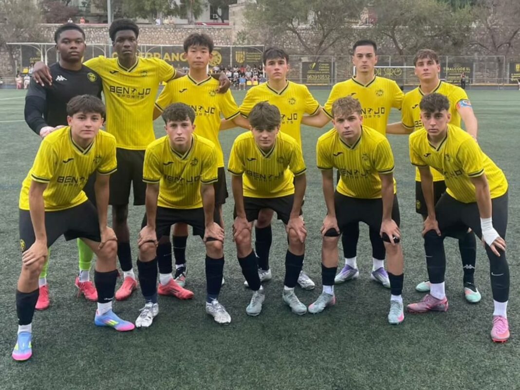 cd_serranos_1759136007_3732225800411075708_1441261490uvenil CD Serranos lidera el Grupo Nord de Lliga Comunitat Juvenil