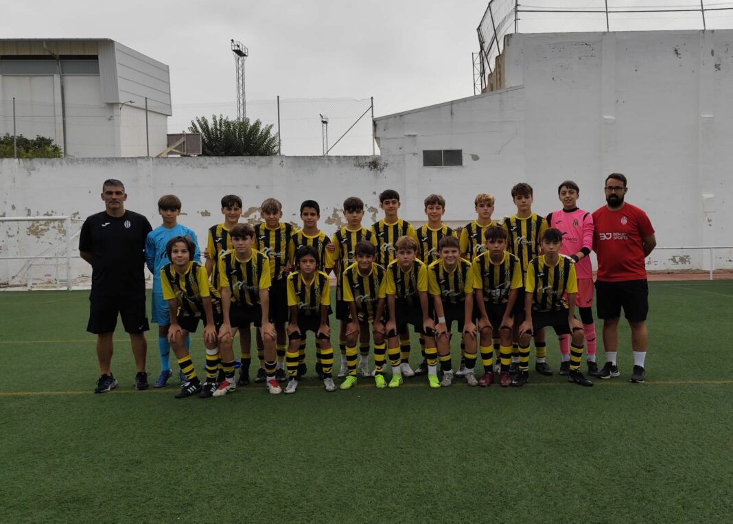 WhatsApp Image 2025-10-28 at 09.19.52 Real de Gandia Infantil A