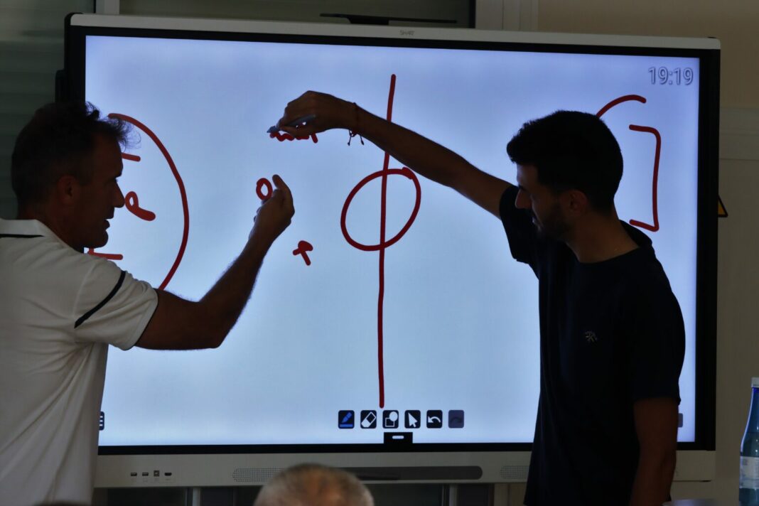 Ajuda als entrenadorsnadors-futsal-1536x1024 Ayudas entrenadores