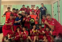 Elda Unión CFInamb els grans Elda Unión CF Infantil