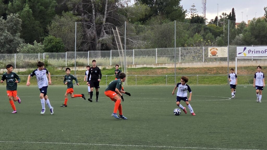 ACDSAB venç al CD Jesuitas, segon classificat, i és líder destacat a la Segona Infantil