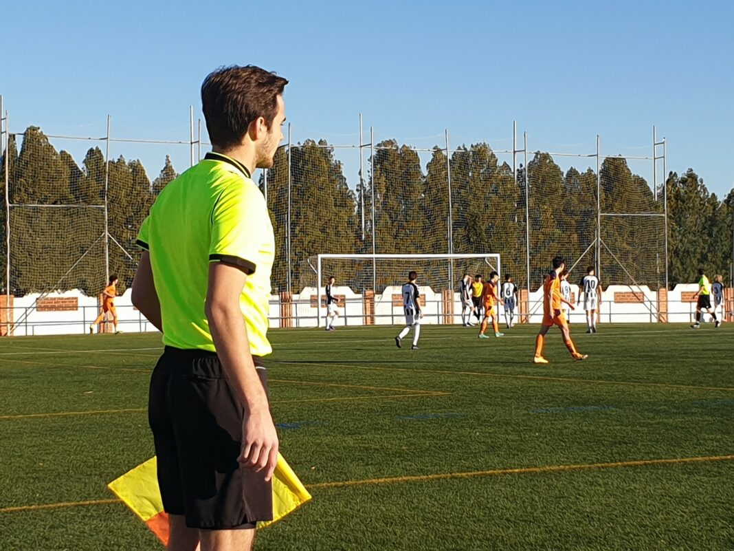 La FFCV aprueba la modificación de las tarifas arbitrales después de tres temporadas