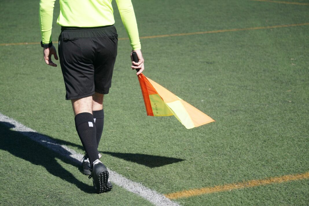 Los ingresos por arbitrajes son los que más aumentan en las cuentas de la FFCV en 2026