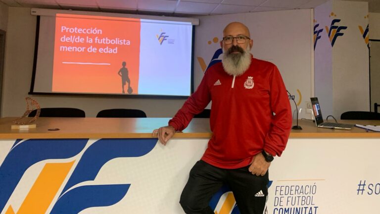 Víctor Rausell At. Moncadense Identidad