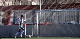 Póker de goles de Fajardo para dar la victoria a su equipo