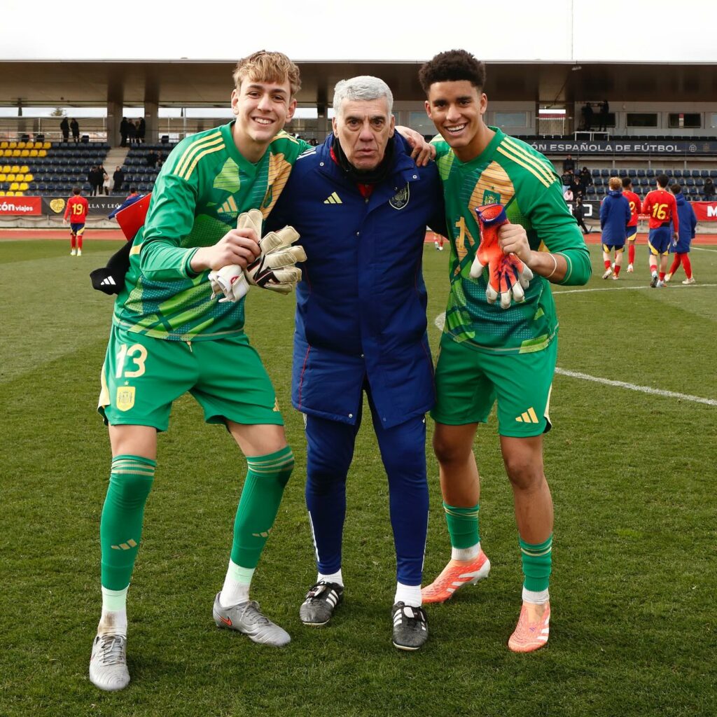 Diego Piqueras Espa&ntilde;a sub17