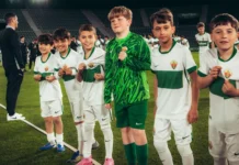 El Elche CF presenta sus equipos de fútbol base junto a los primeros equipos del club