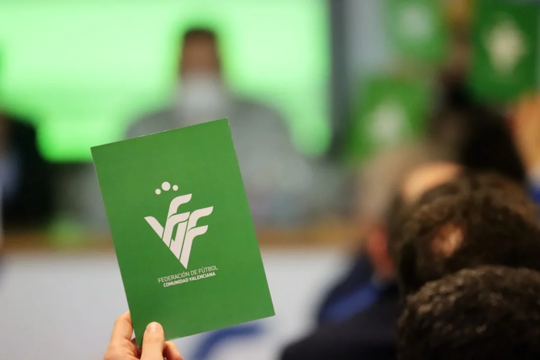 La reelección de Gomar podría adelantarse en la FFCV si se evita la elección a asambleísta