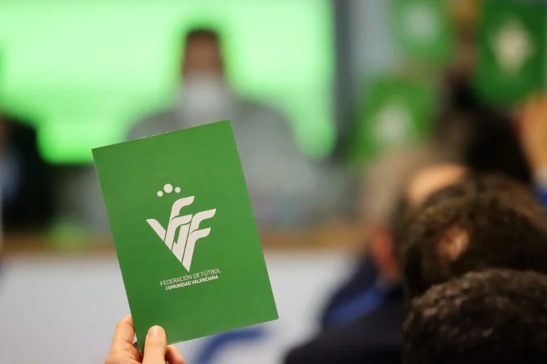 La reelección de Gomar podría adelantarse en la FFCV si se evita la elección a asambleísta