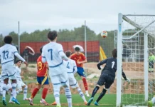 España sub16 golea a Suiza con gol de David Albelda