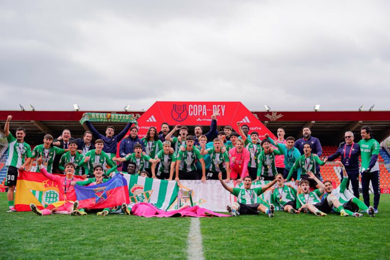 El Real Betis, campeón de la Copa del Rey Juvenil