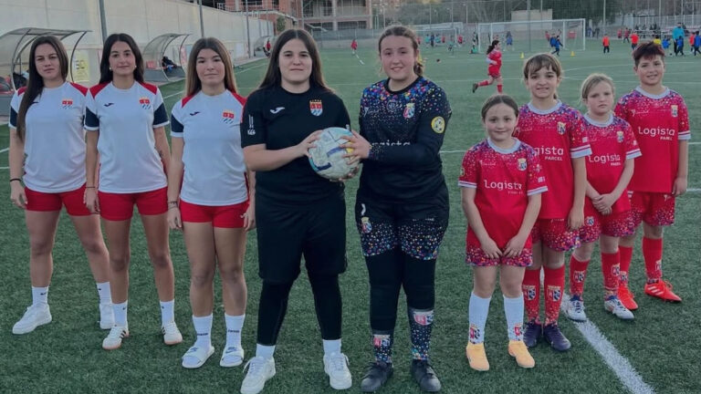 Alianza en Mislata para construir el fútbol femenino desde la base