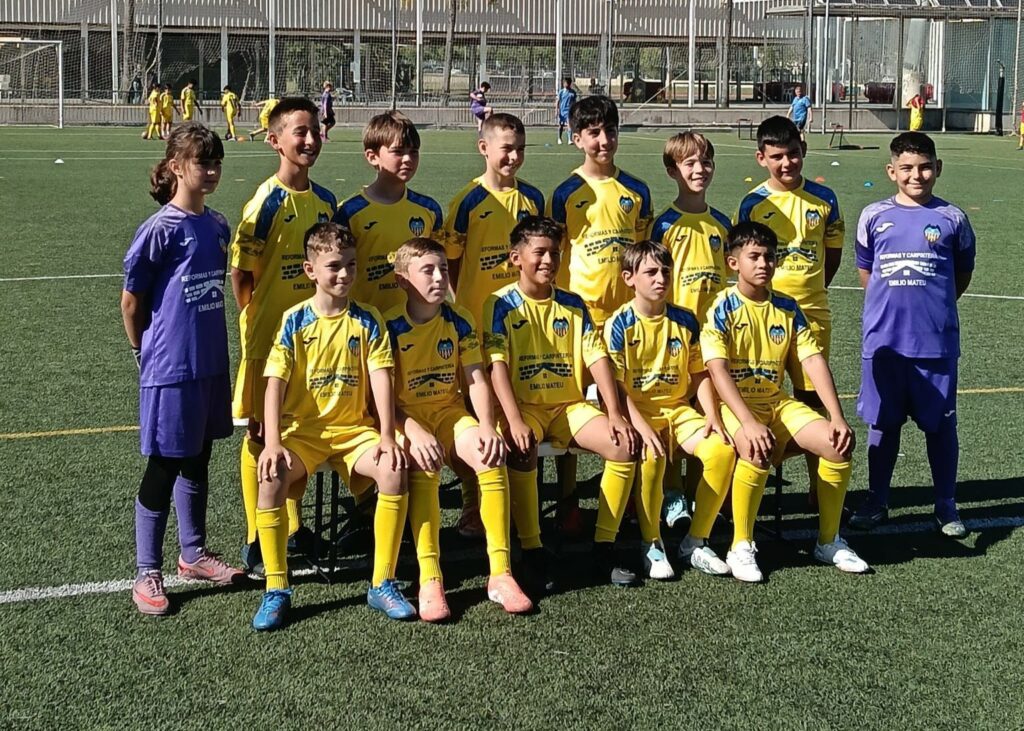 CD Monte-Si&oacute;n
