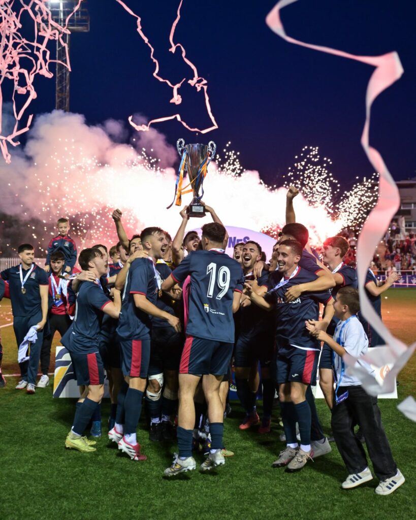 UE Tavernes de la Valldigna, campe&oacute;n de la V La Nostra Copa